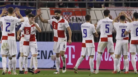 王钰栋就郑凯木踩伤事件作出回应，网友赞其心地善良有望成就大业